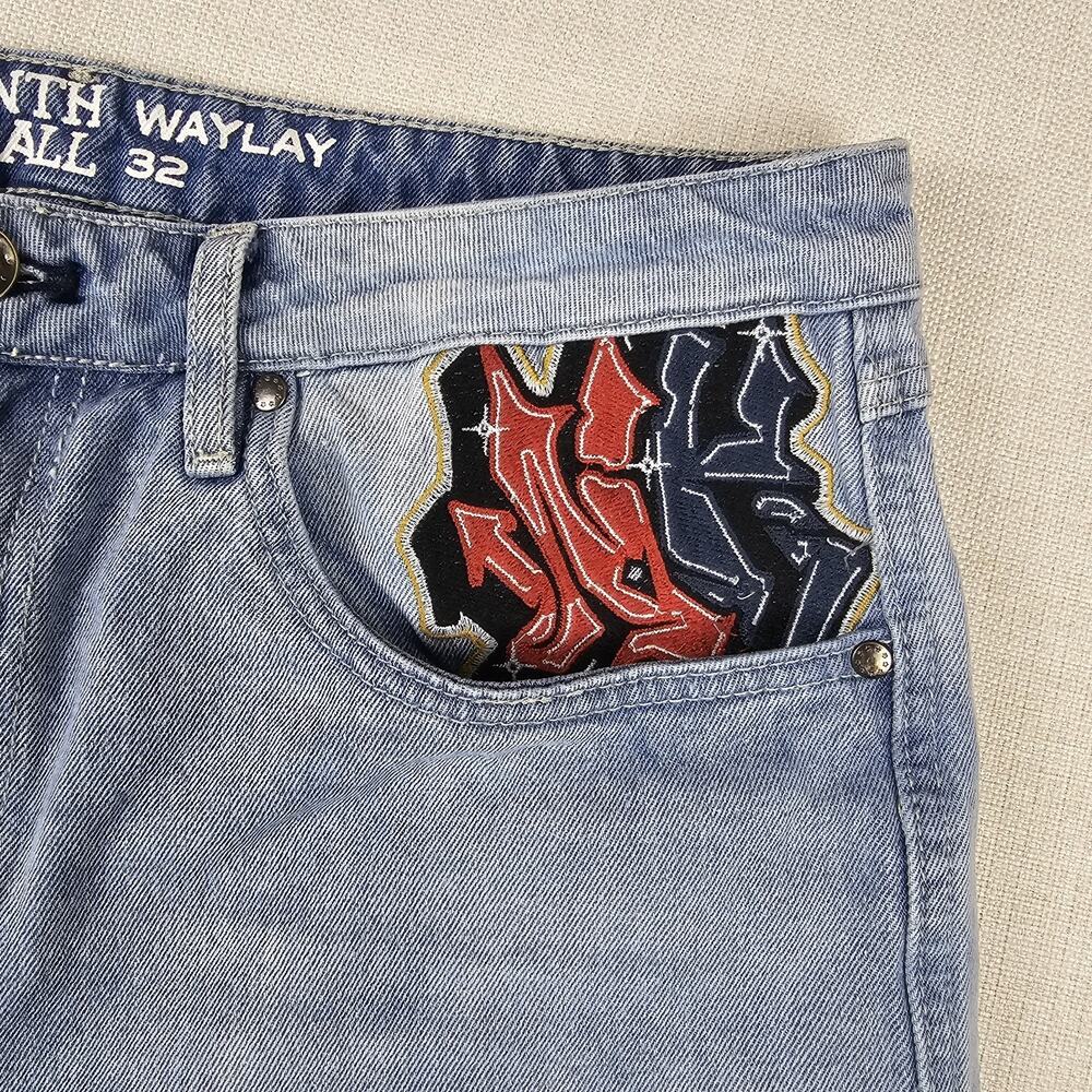 Ninth Hall Waylay Denim Shorts Men’s 32 Light Wash Embroidered Panther Skull Y2K - Picture 8 of 14